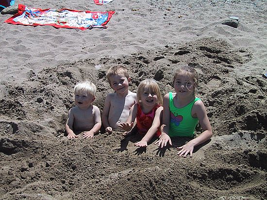 Edward, Alexander, Camilla and Gemma<br>Caerhays Beach